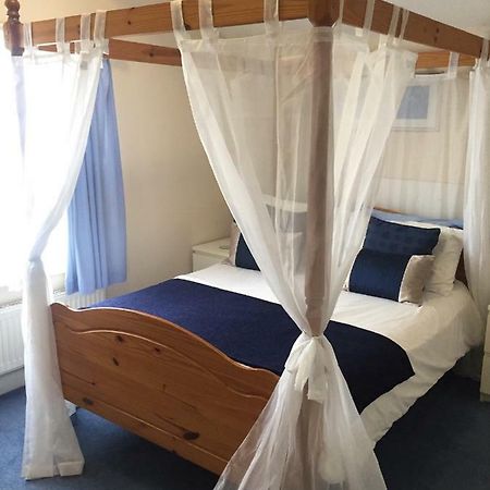 בלקפול Marlow Lodge מראה חיצוני תמונה